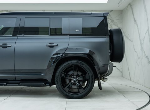 Land Rover Defender 110 V8 Carpathian Edition 36