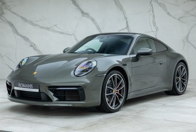 Porsche 911 Carrera 4S (992)