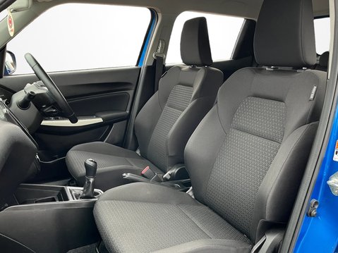 Suzuki Swift 1.0 Boosterjet SZ-T 5dr 13