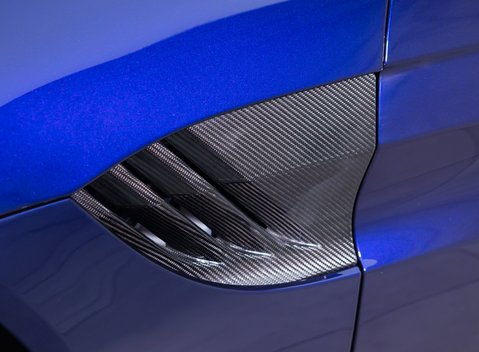 Aston Martin V8 Vantage ROADSTER 33