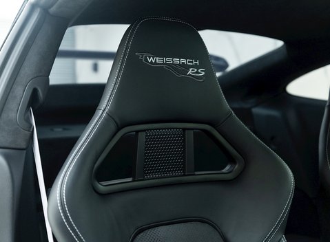 Porsche 911 GT3 RS Weissach (991.2) 11