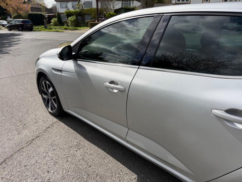 Renault Megane 1.3 TCe Iconic EDC Euro 6 (s/s) 5dr 46