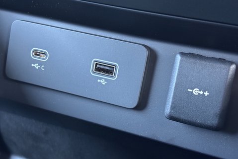 Land Rover Defender 90 D300 Hard Top X-Dynamic HSE - Air Suspension 26