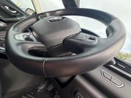Renault Kadjar ICONIC TCE 19
