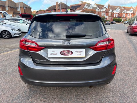 Ford Fiesta 1.0 ZETEC 5