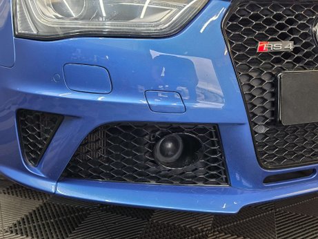 Audi RS4 4.2 FSI V8 Estate 5dr Petrol S Tronic quattro Euro 5 (450 ps) 23