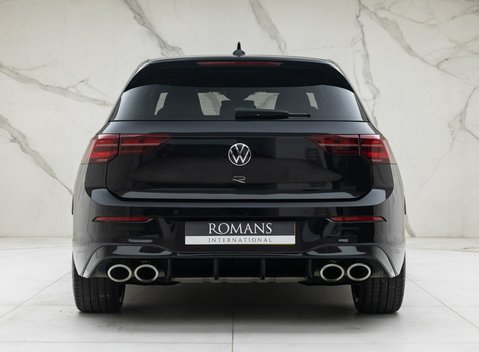 Volkswagen Golf R TSI 4MOTION 8