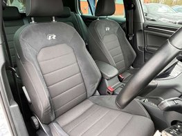 Volkswagen Golf 2.0 Golf R TSi 4WD 5dr 73