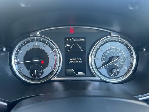 Suzuki Vitara SZ-T BOOSTERJET MHEV 11