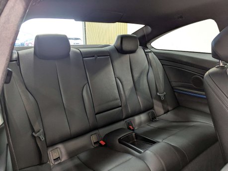 BMW 4 Series 2.0 420d xDrive M Sport Auto 4WD 2dr 42