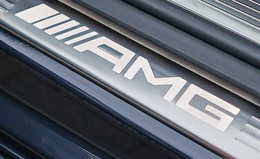 Mercedes-Benz S Class S63 Coupe 27