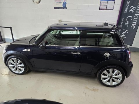 Mini Hatch 1.6 Cooper S Euro 5 (s/s) 3dr 6