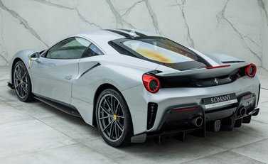 Ferrari 488 Pista 10