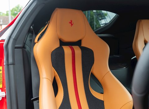 Ferrari 812 Superfast 13