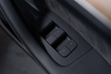 Tesla Model 3 Model 3 Performance AWD 4WD 4dr 22