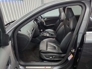 Audi RS4 4.2 FSI V8 Estate 5dr Petrol S Tronic quattro Euro 5 (450 ps) 23