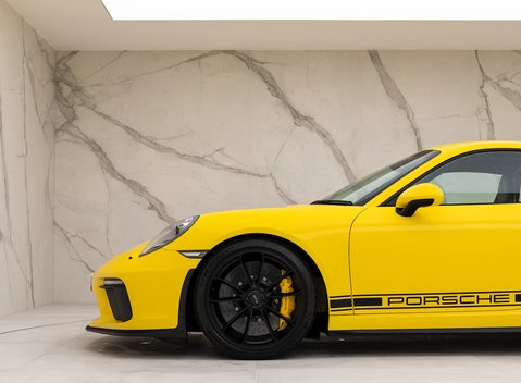 Porsche 911 (991.2) GT3 25