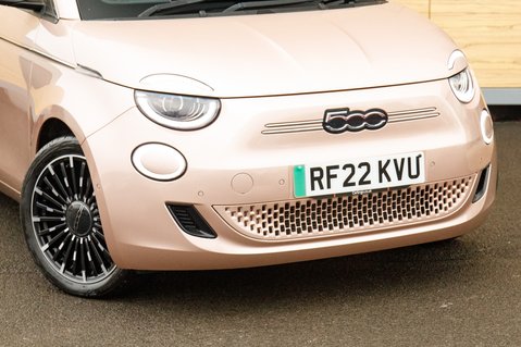 Fiat 500e LA PRIMA 12