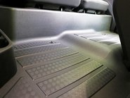 Defender 90 Commercial 2