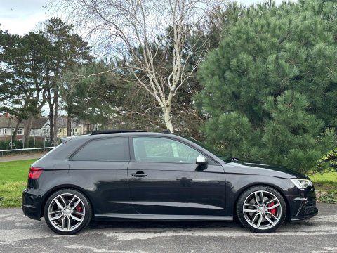 Audi S3 2.0 TFSI Hatchback 3dr Petrol S Tronic quattro Euro 6 (s/s) (300 ps) 6