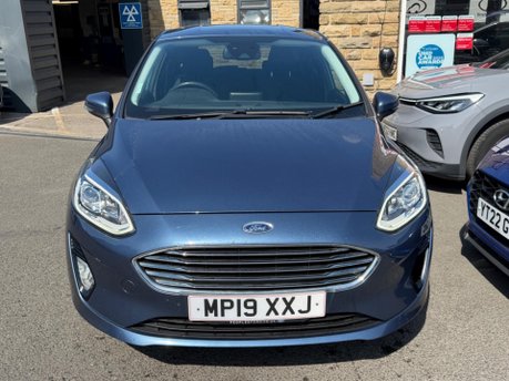 Ford Fiesta TITANIUM 4