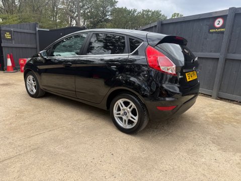Ford Fiesta 1.0T EcoBoost Zetec Hatchback 5dr Petrol Manual Euro 5 (s/s) (100 ps) 11