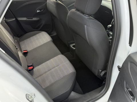 Vauxhall Corsa 1.2 Design 5dr 33
