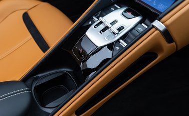 Ferrari Roma SPIDER 26