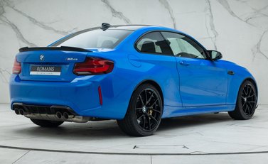 BMW M2 CS 6