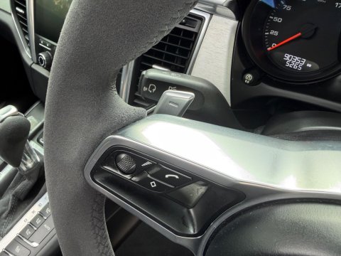 Porsche Macan GTS PDK 39