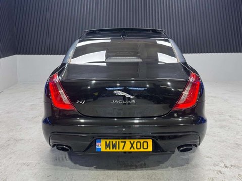 Jaguar XJ 3.0d V6 R-Sport Saloon 4dr Diesel Auto Euro 6 (s/s) (300 ps) 39