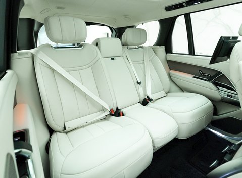 Land Rover Range Rover P530 First Edition 12