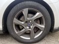 Volvo V40 2.0 D2 Lux Euro 6 (s/s) 5dr 25