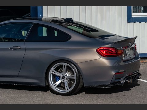 BMW M4 3.0 M4 Competition Edition Package Semi-Auto 2dr 25