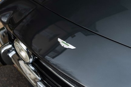 Aston Martin V8 V585 EFi Volante 13