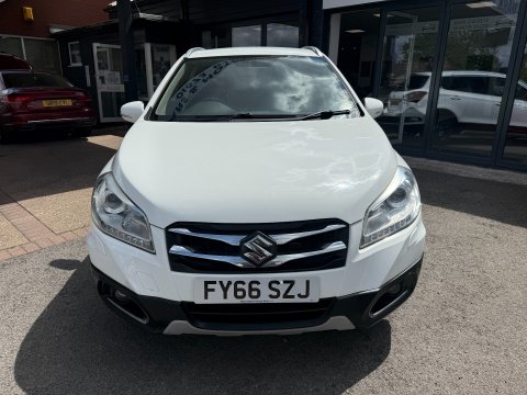 Suzuki SX4 S-Cross SZ-T 9