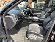Porsche Cayenne 3.0 TD V6 Platinum Edition SUV 5dr Diesel TiptronicS 4WD Euro 6 (s/s) (262 8