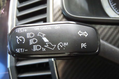 Skoda Kodiaq 2.0 TDI SportLine SUV 5dr Diesel Manual 4WD Euro 6 (s/s) (7 Seat) (150 ps) 15