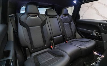 Land Rover Range Rover Sport SVR 8