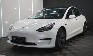 Tesla Model 3 RWD GROK AI Ryzen 1 Owner Adaptive LEDs Heat Pump Pano Roof LFP Batt VATQ 10