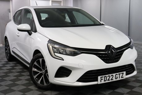 Renault Clio ICONIC EDITION TCE 19