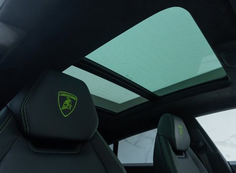 Lamborghini Urus S 16