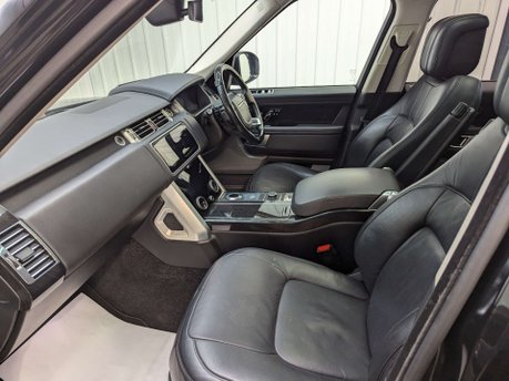 Land Rover Range Rover 4.4 Range Rover Vogue SE SDV8 Auto 4WD 5dr 55