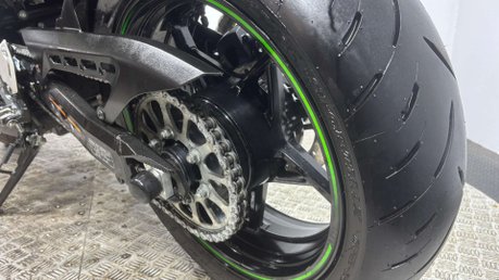 Kawasaki Z900 2017 ONLY 8K NEW MOT SUPER NAKED EXCELLENT CONDITION 900CC 35