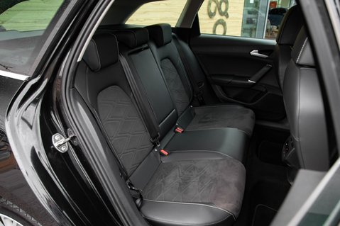 SEAT Leon XCELLENCE DSG 33