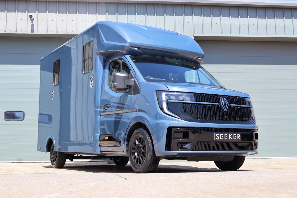 Renault Master 2026 BRAND NEW 3.5 TON STALLION SKR PRO BUILT BY SEEKER DELIVERY MILES  3