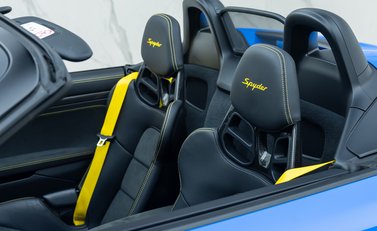Porsche 718 SPYDER 31