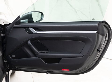 Porsche 911 Carrera S (992) 20