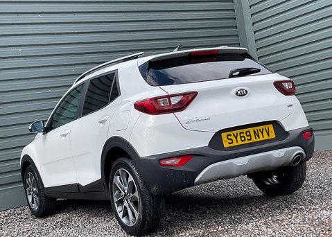 Kia Stonic '3' 1.0 T-GDi 10