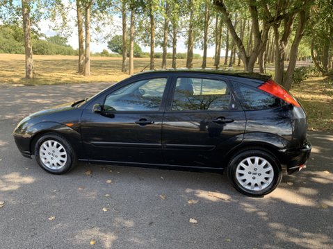 Ford Focus GHIA 10